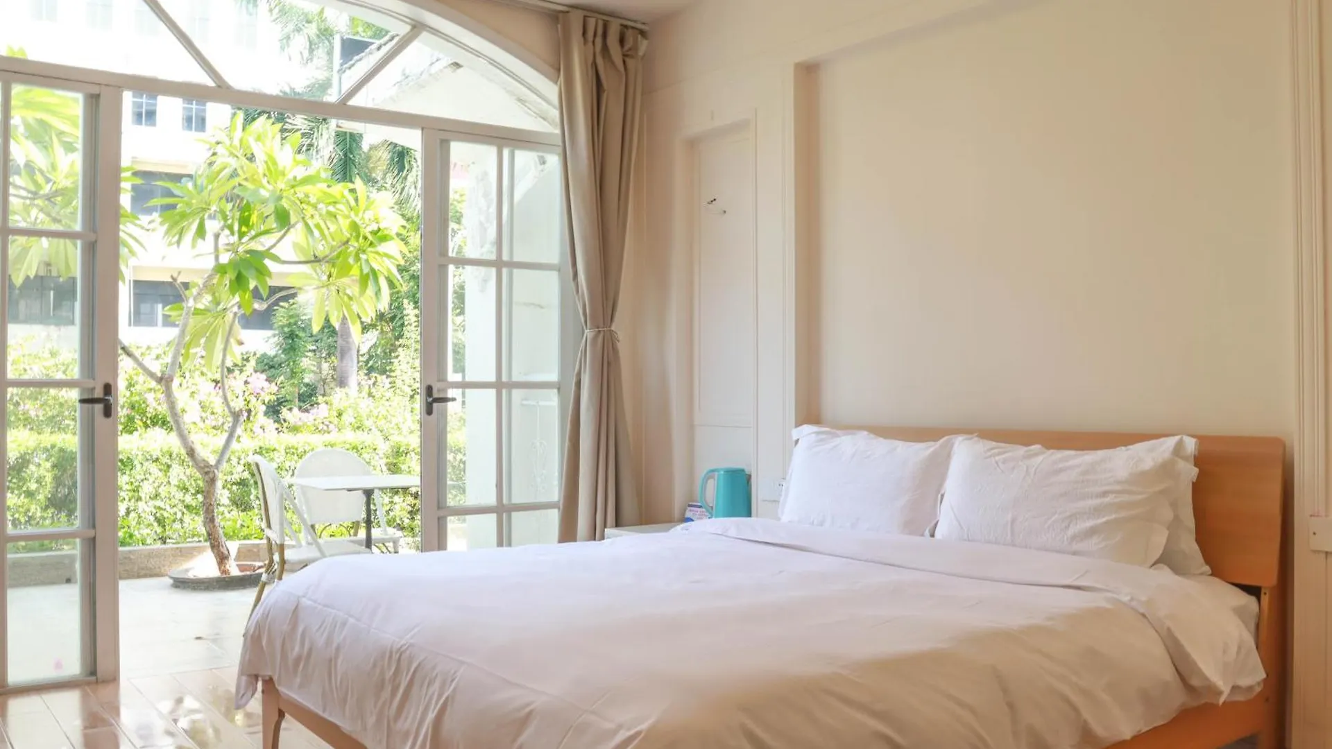 Проживание в семье Beautiful Villa B&B Санья Китай